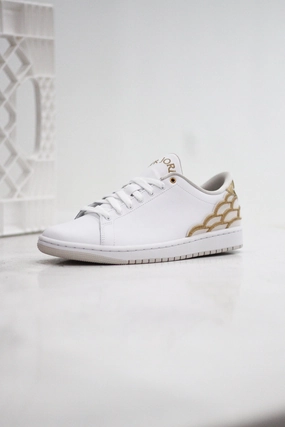 AIR JORDAN 1 CENTRE COURT WHITE GOLD