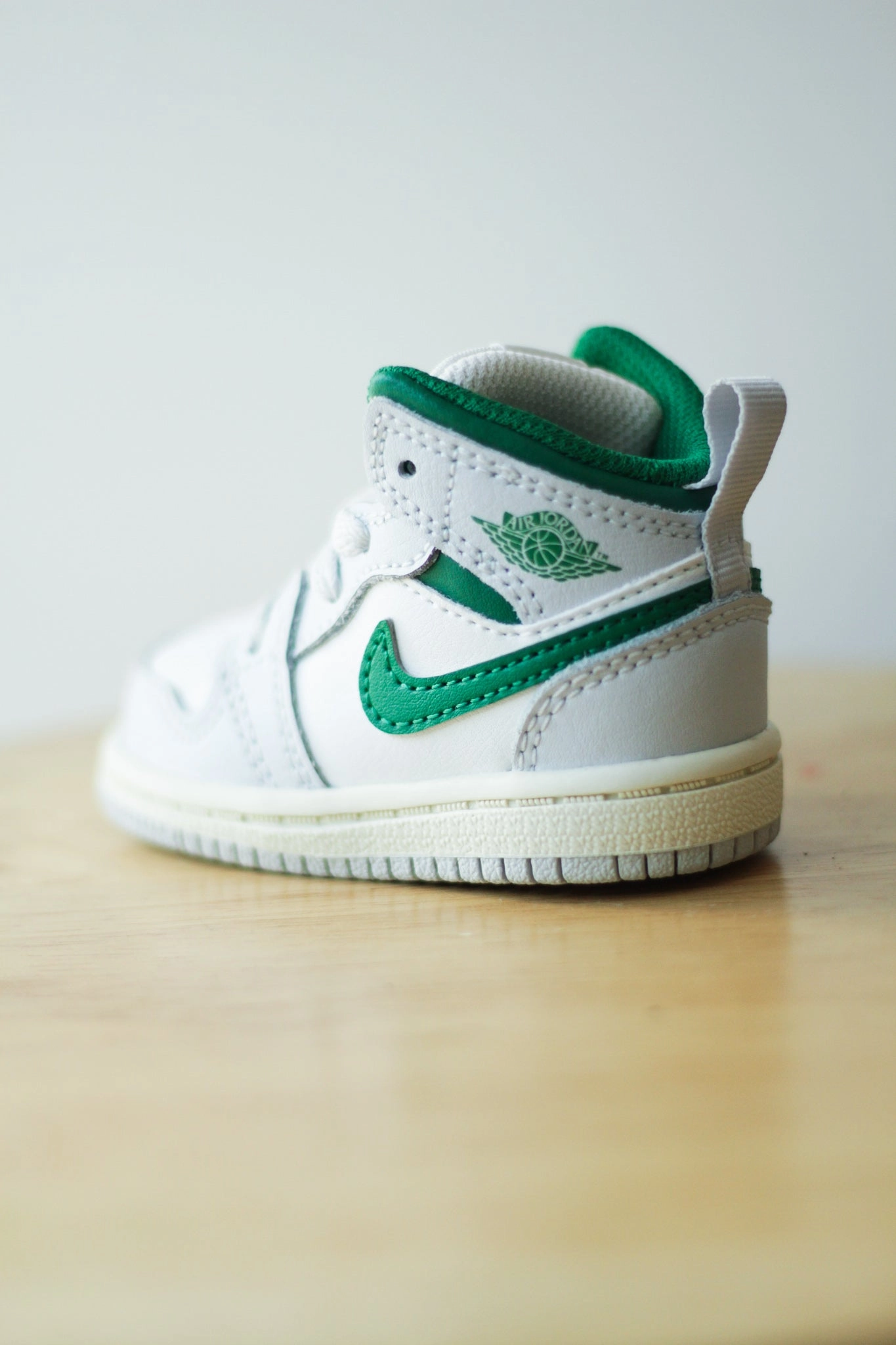 AIR JORDAN 1 MID (TD) SUMMIT WHITE/PINE GREEN-PURE PLATINUM