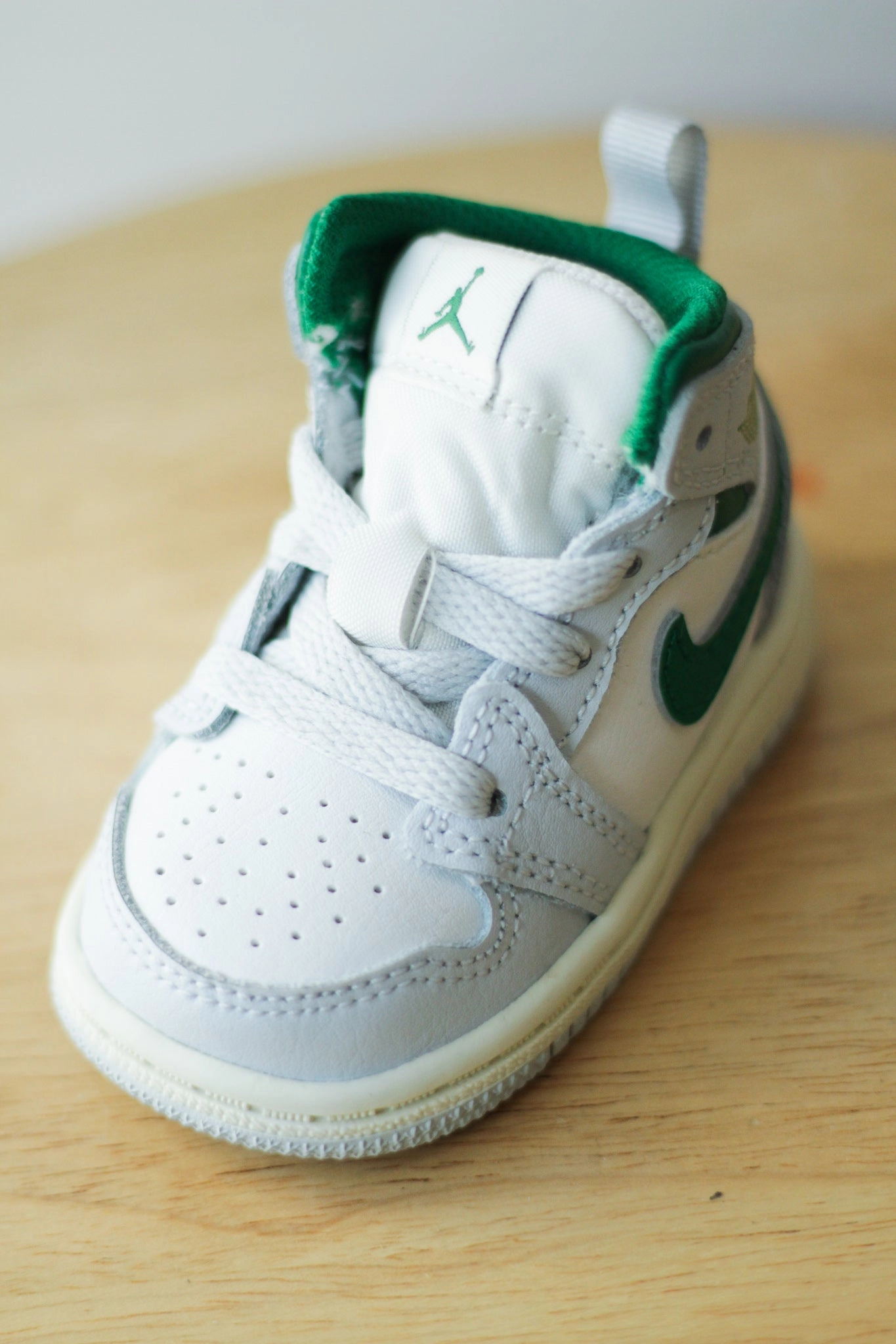 AIR JORDAN 1 MID (TD) SUMMIT WHITE/PINE GREEN-PURE PLATINUM