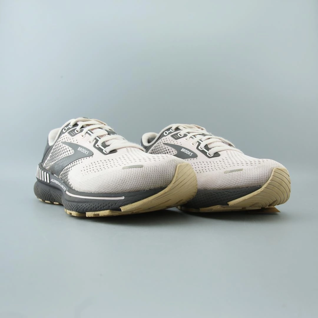 BROOKS ADRENALINE GTS 22