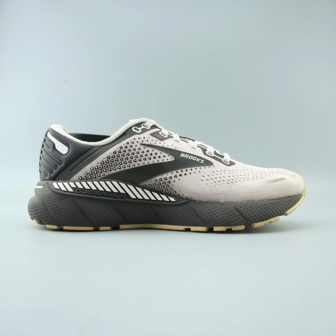 BROOKS ADRENALINE GTS 22
