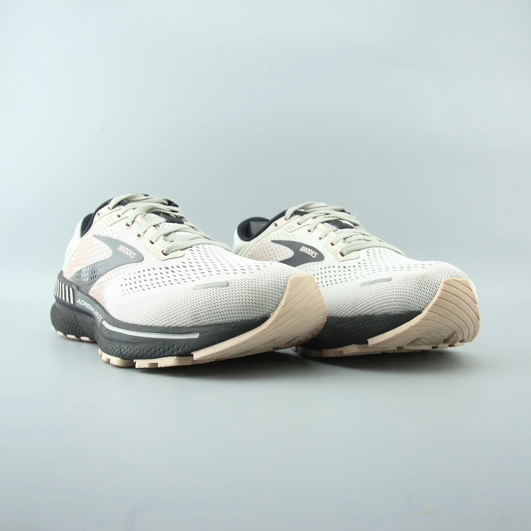 BROOKS ADRENALINE GTS 22