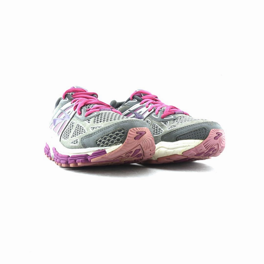 BROOKS AREIL 14