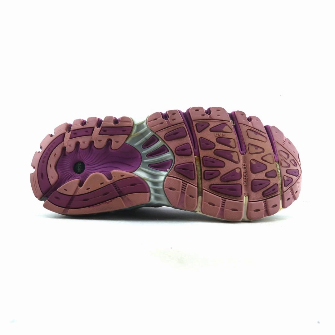 BROOKS AREIL 14