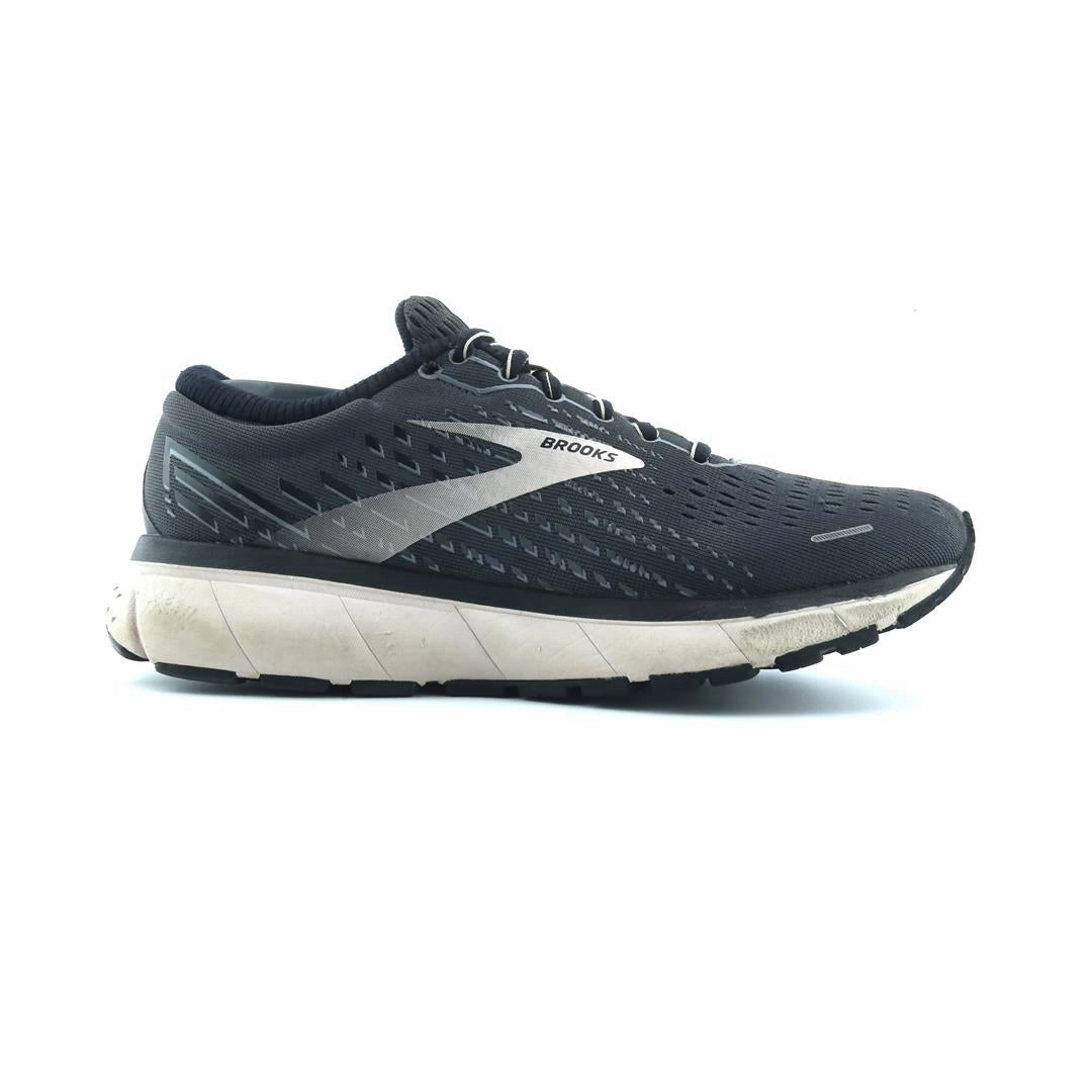 BROOKS GHOST 13