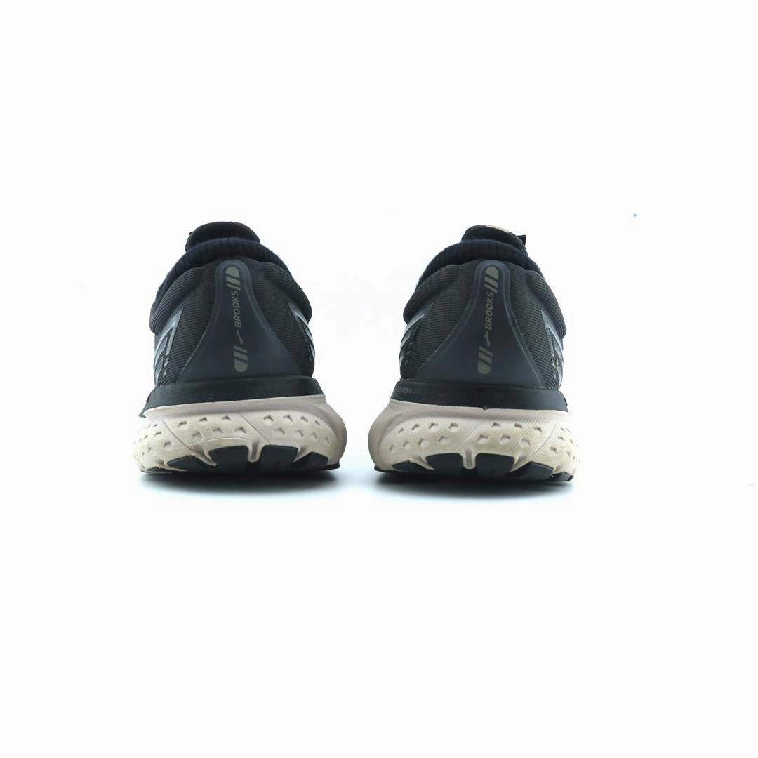 BROOKS GHOST 13