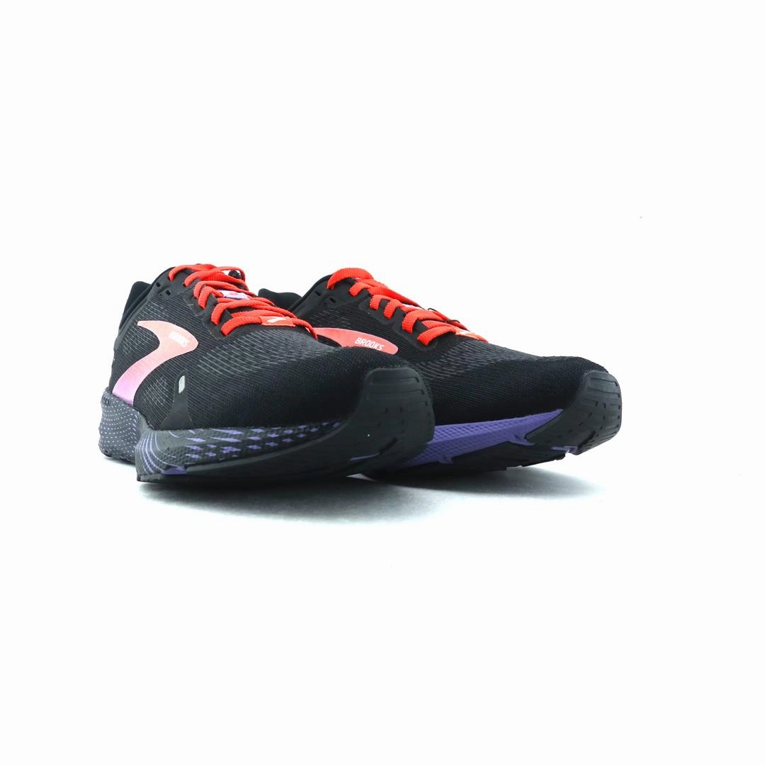 BROOKS LAUNCH 9