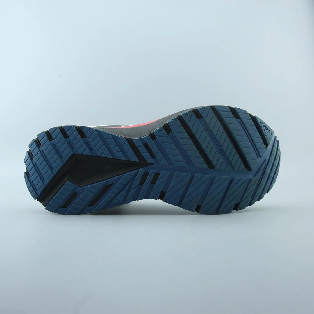 BROOKS REVEL 5