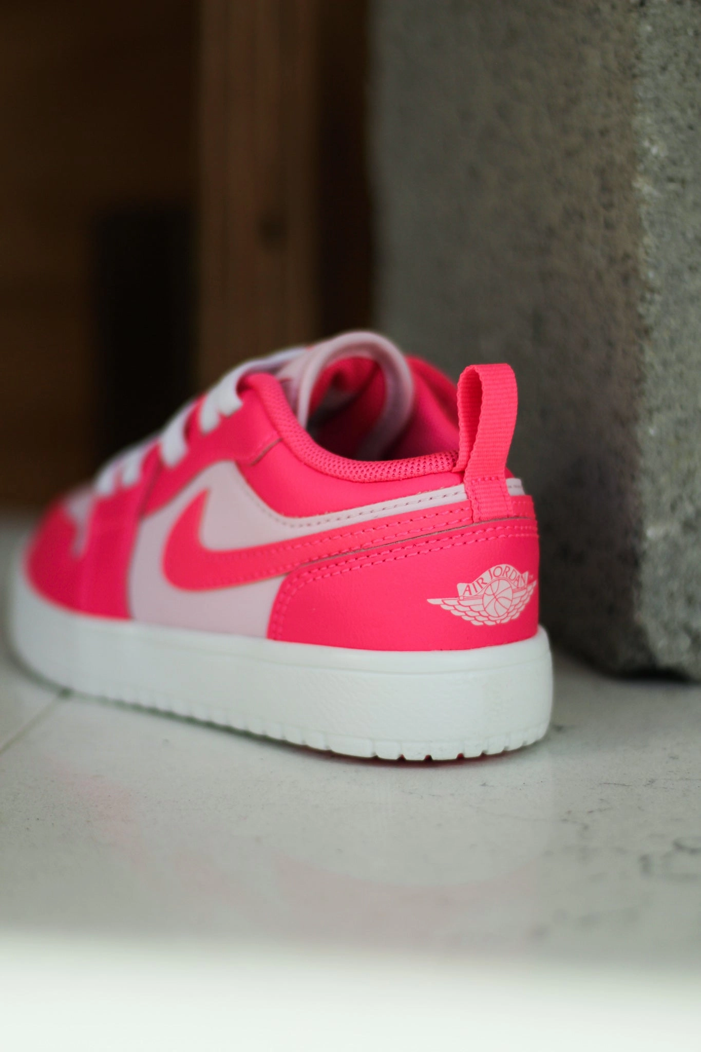 JORDAN 1 LOW ALT (PS) PINK FOAM/HYPER PINK-SUMMIT WHITE