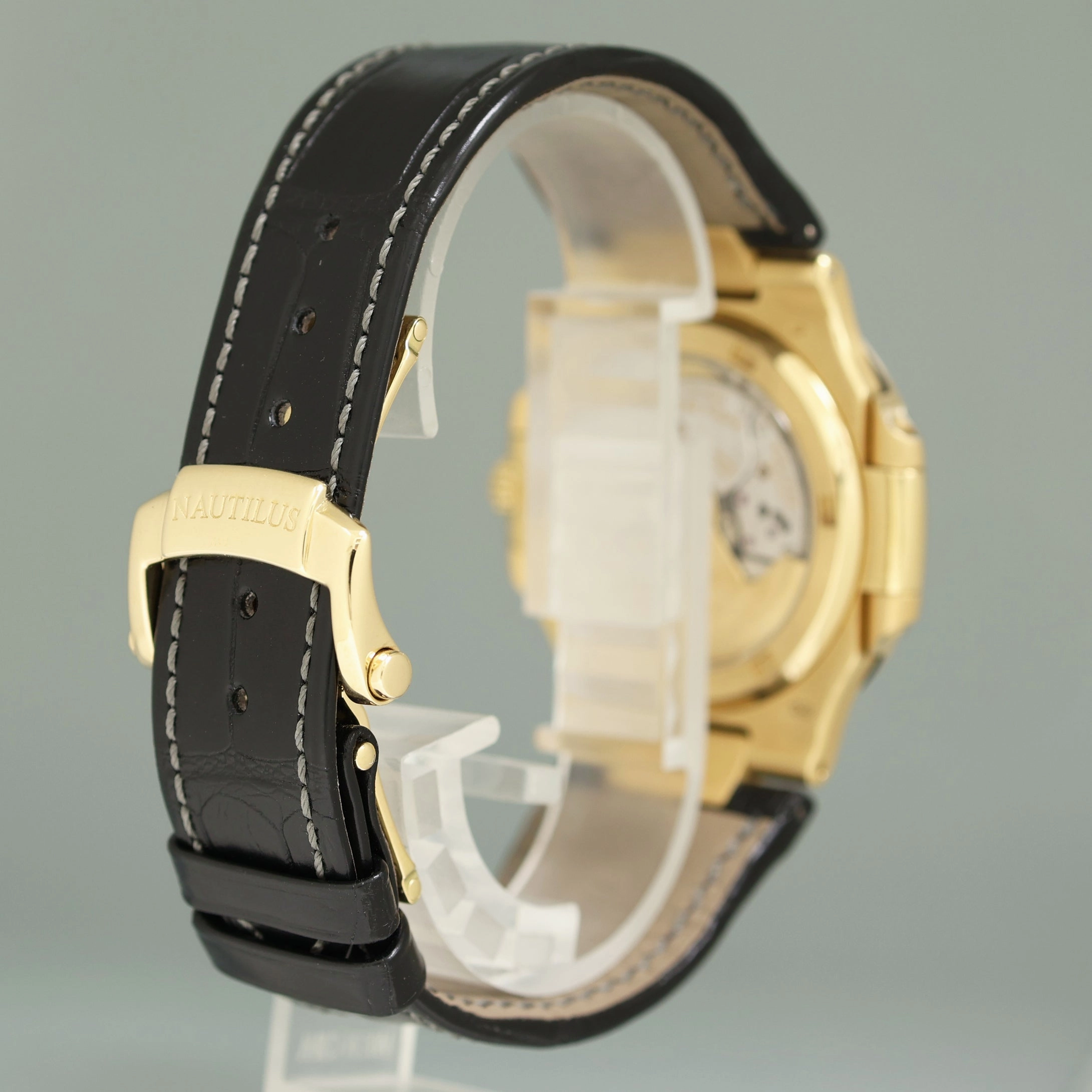 MINT PAPERS Patek Philippe Nautilus 5711J White 18k Yellow Gold 5711J-001 Watch Box