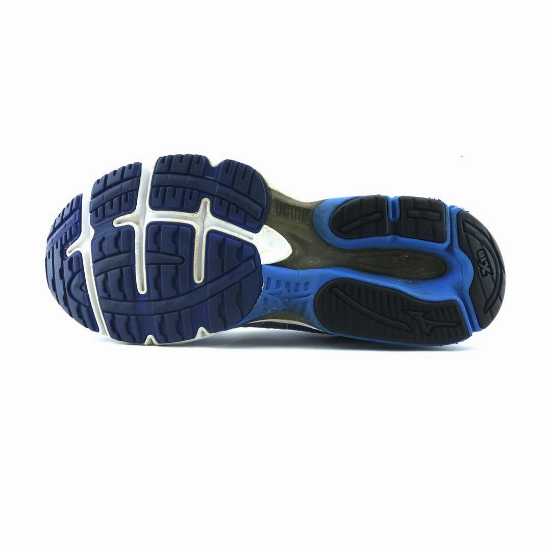 MIZUNO WAVE LEGEND 3