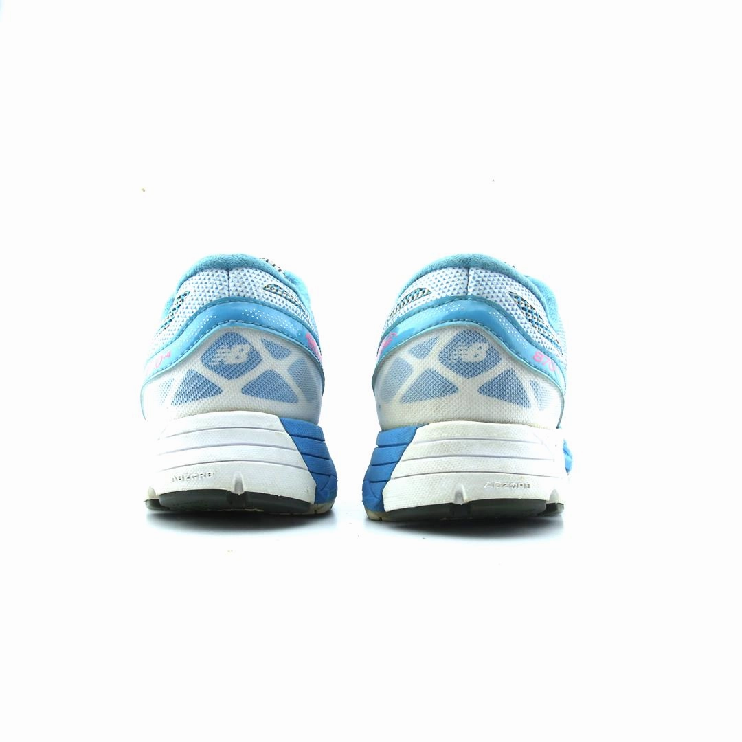 NEW BALANCE 870V4