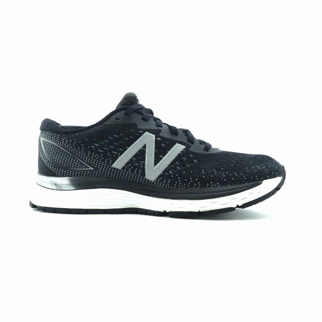 NEW BALANCE 880V9