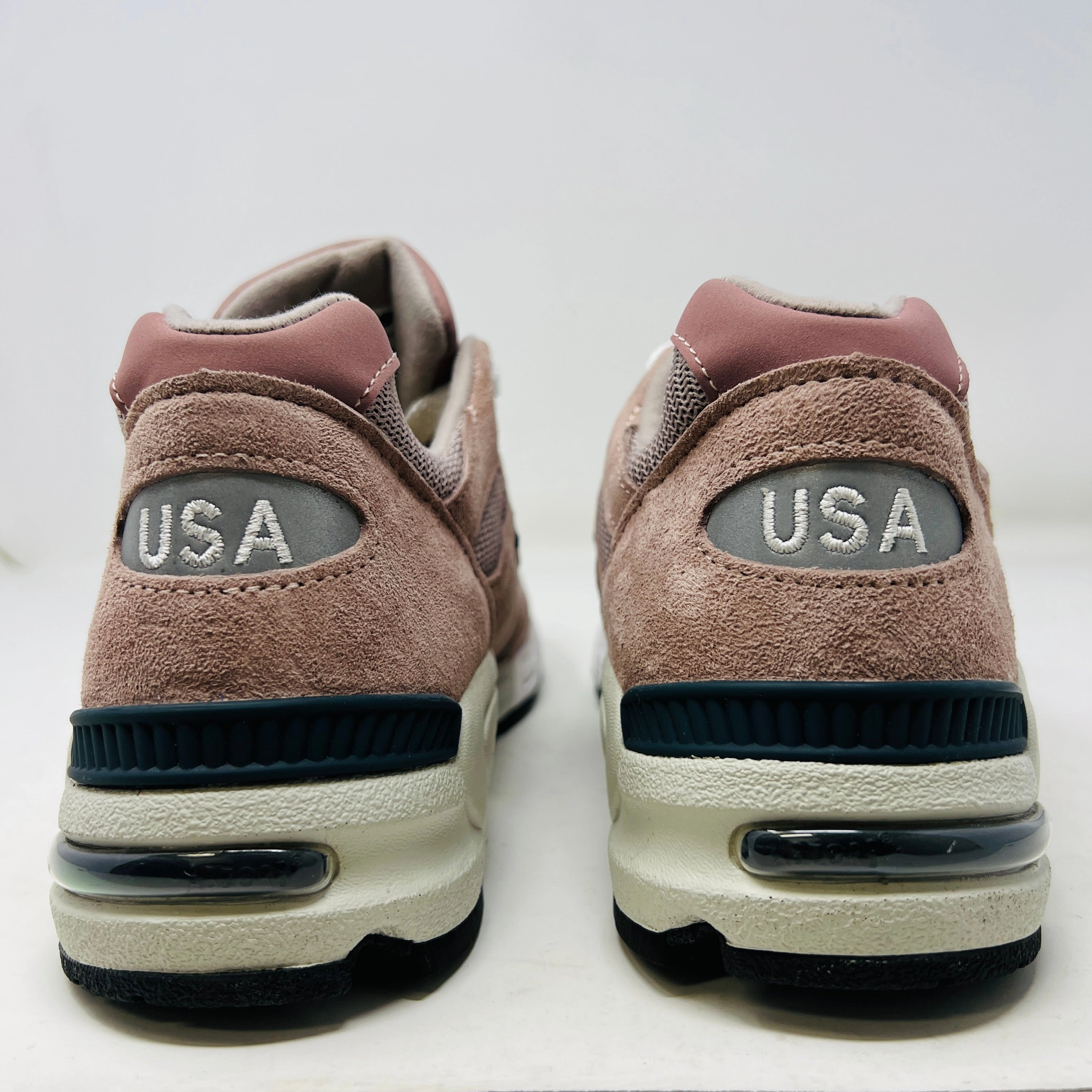 New Balance 990v2 Kithstrike Rose