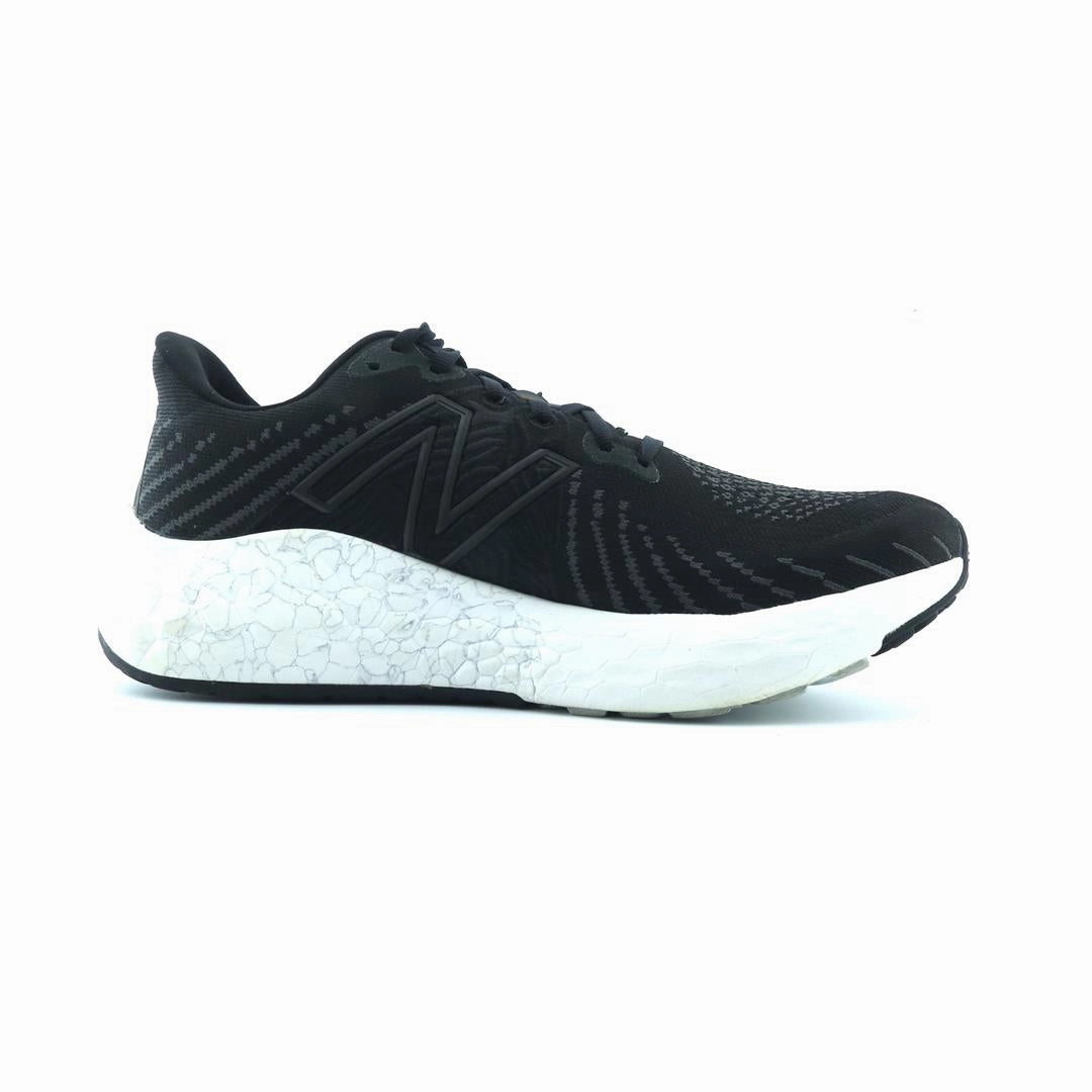 NEW BALANCE FRESH FOAM VONGO V5