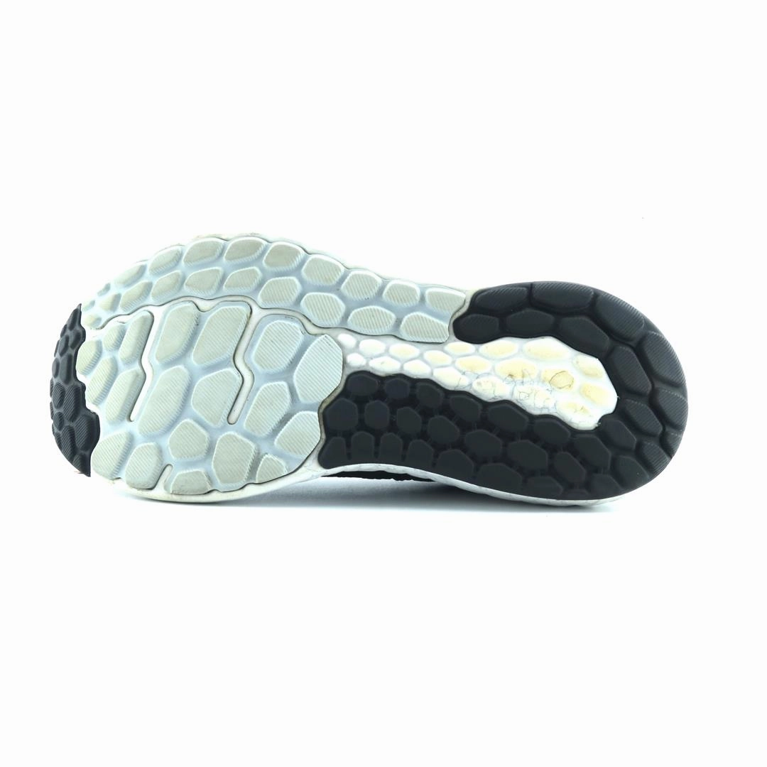 NEW BALANCE FRESH FOAM VONGO V5