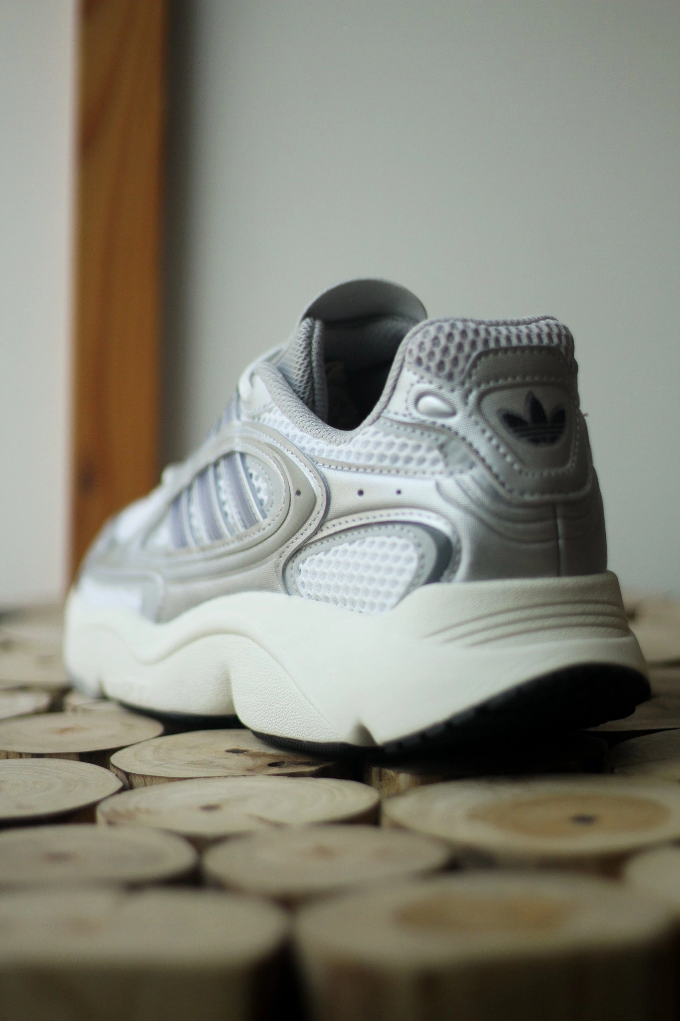 OZMILLEN CLOUD WHITE