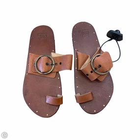 Sandals Flats By Cma In Brown, Size: 6