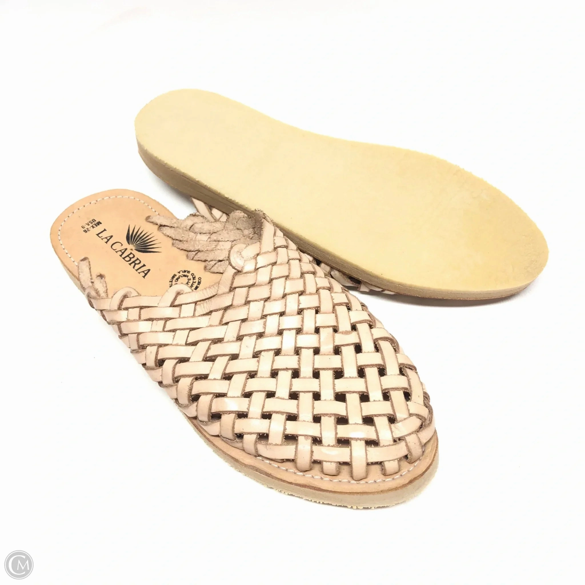Sandals Flats By Cmc In Beige, Size: 9