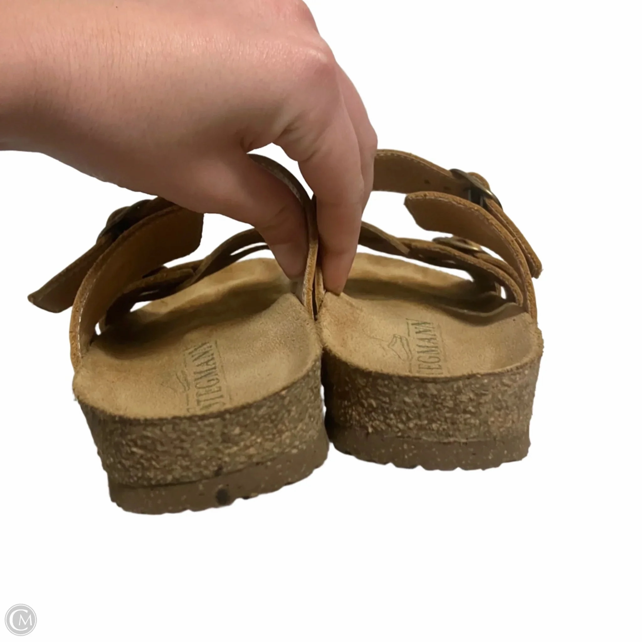 Sandals Flats By Stegmann In Tan, Size: 7