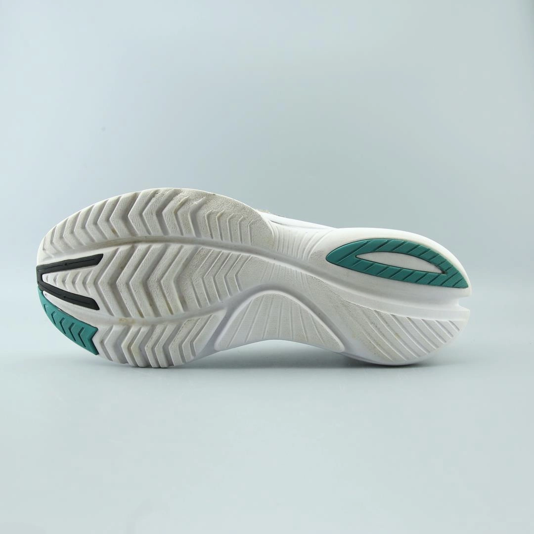 SAUCONY KINVARA 13