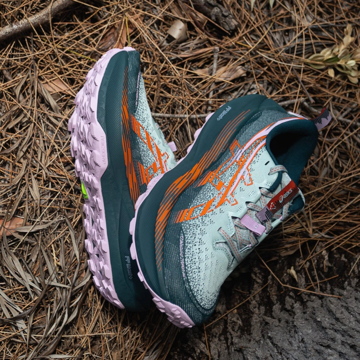 Womens ASICS Trabuco Max 4
